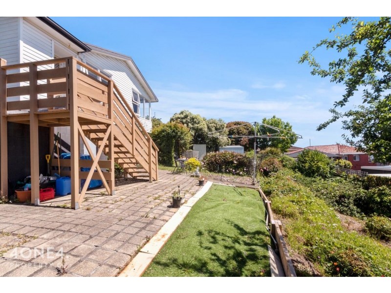 14 Lang Place, Glenorchy TAS 7010