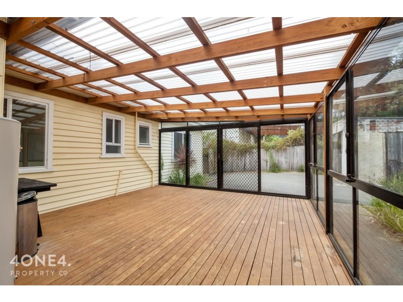 25 Curlew Parade, Claremont TAS 7011