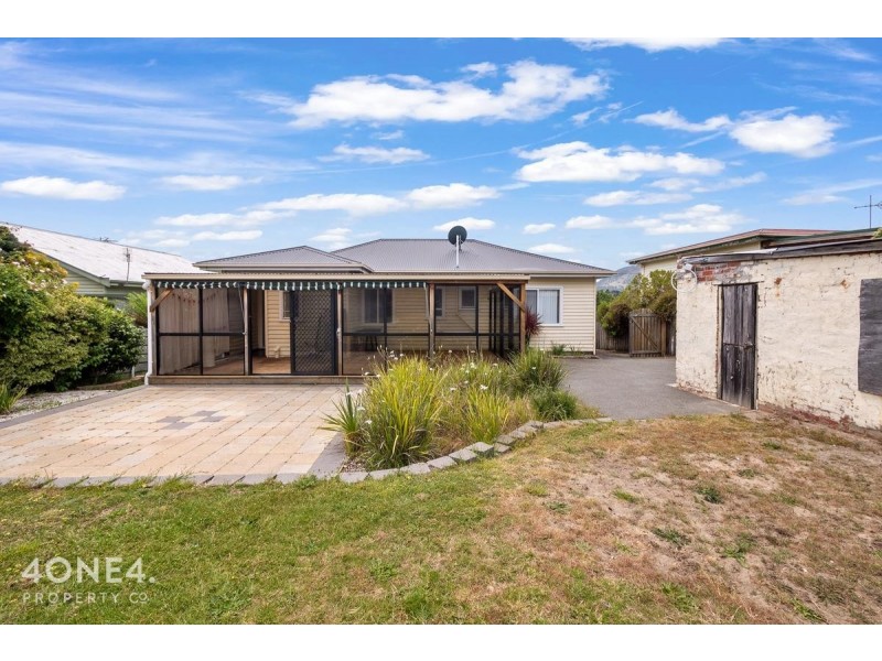 25 Curlew Parade, Claremont TAS 7011