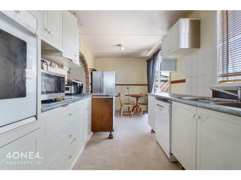 8 Colston Street, Claremont TAS 7011