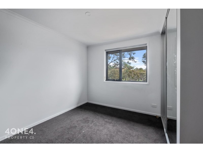 12/18 Carnegie Street, Claremont TAS 7011
