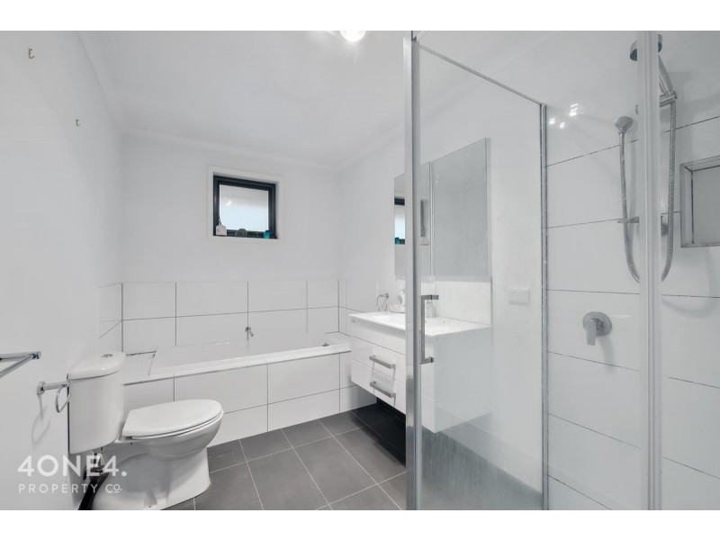 12/18 Carnegie Street, Claremont TAS 7011