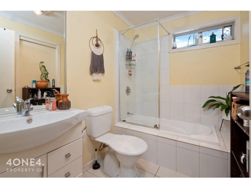 2/84 Lamprill Circle, Herdsmans Cove TAS 7030