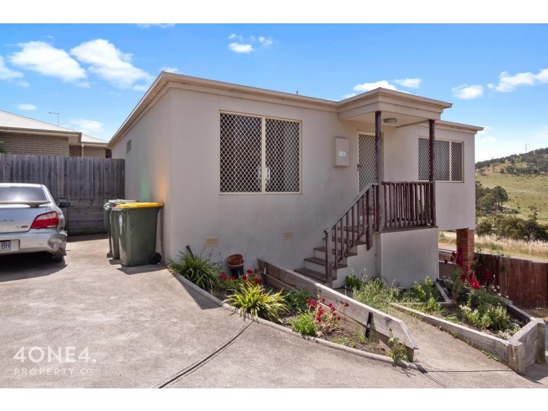 2/84 Lamprill Circle, Herdsmans Cove TAS 7030