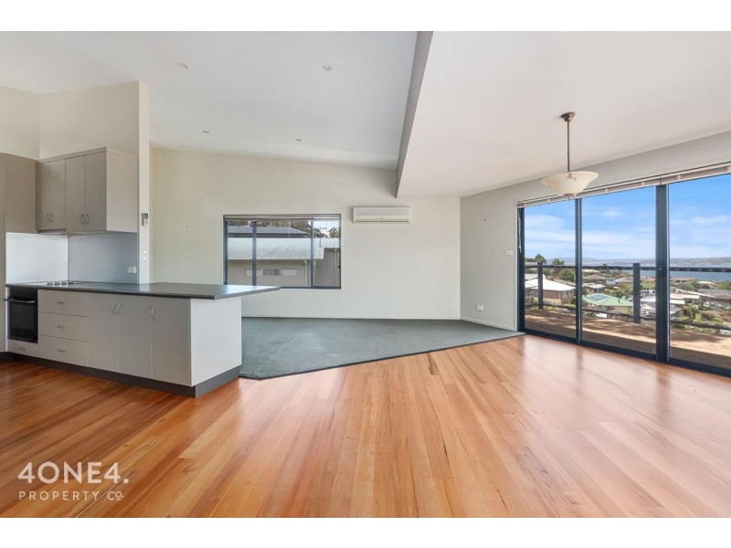 78 Tingira Road, Blackmans Bay TAS 7052