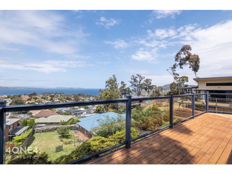 78 Tingira Road, Blackmans Bay TAS 7052