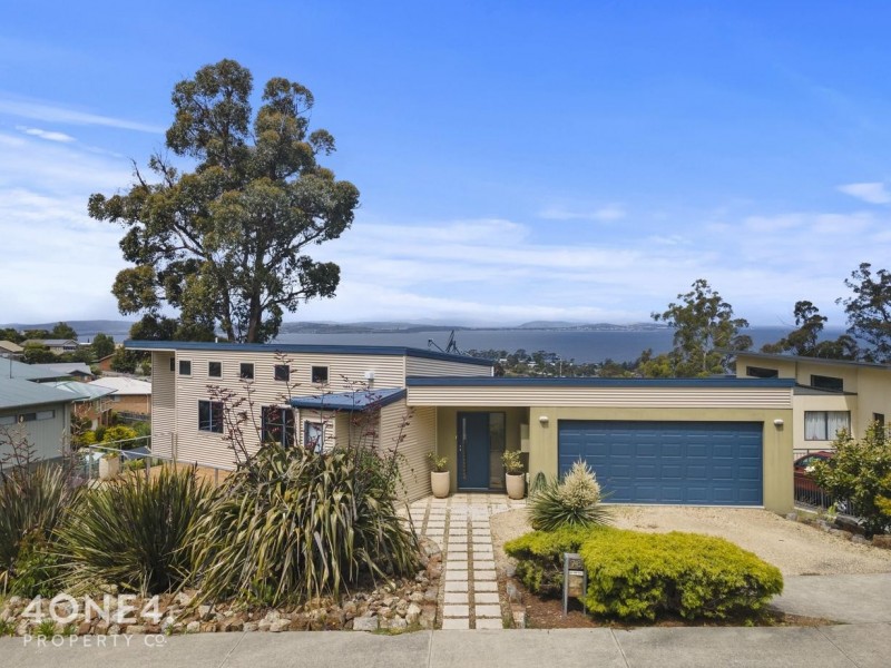 78 Tingira Road, Blackmans Bay TAS 7052