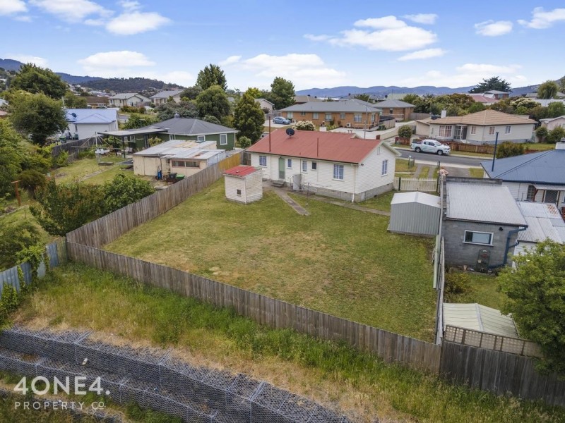 33 Norman Circle, Glenorchy TAS 7010