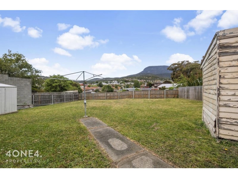 33 Norman Circle, Glenorchy TAS 7010