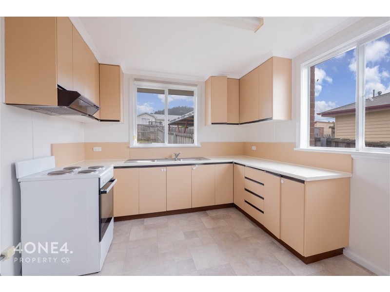 16 Carcoola Street, Chigwell TAS 7011