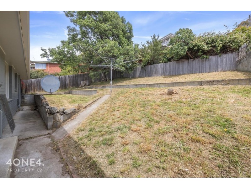 9 Wallace Avenue, Lenah Valley TAS 7008