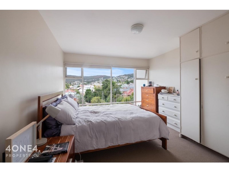 9/4 Jersey Street, Sandy Bay TAS 7005