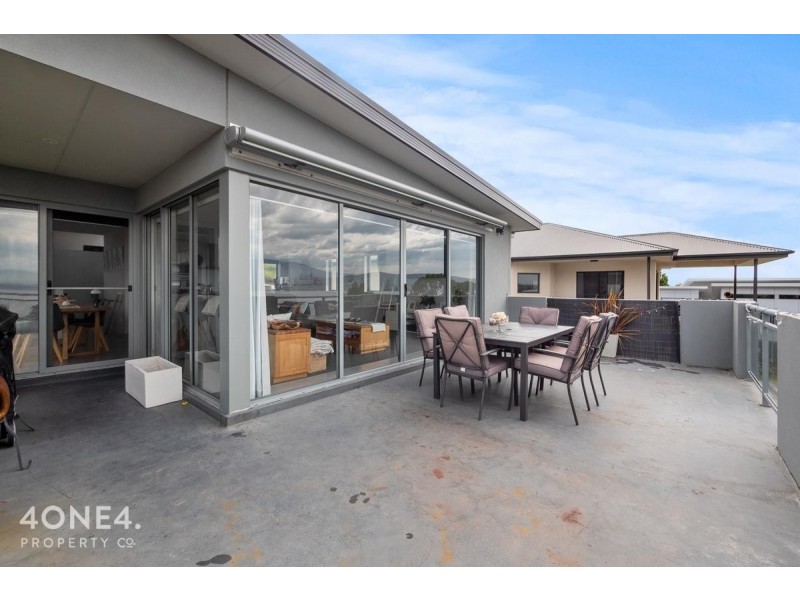 647 Oceana Drive, Tranmere TAS 7018