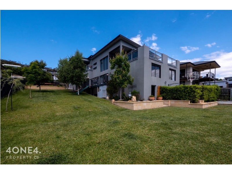 647 Oceana Drive, Tranmere TAS 7018