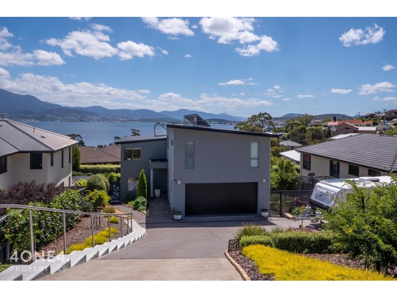 647 Oceana Drive, Tranmere TAS 7018