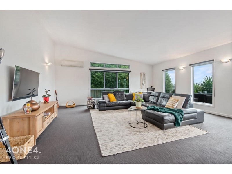 8 Navigators Rise, Granton TAS 7030