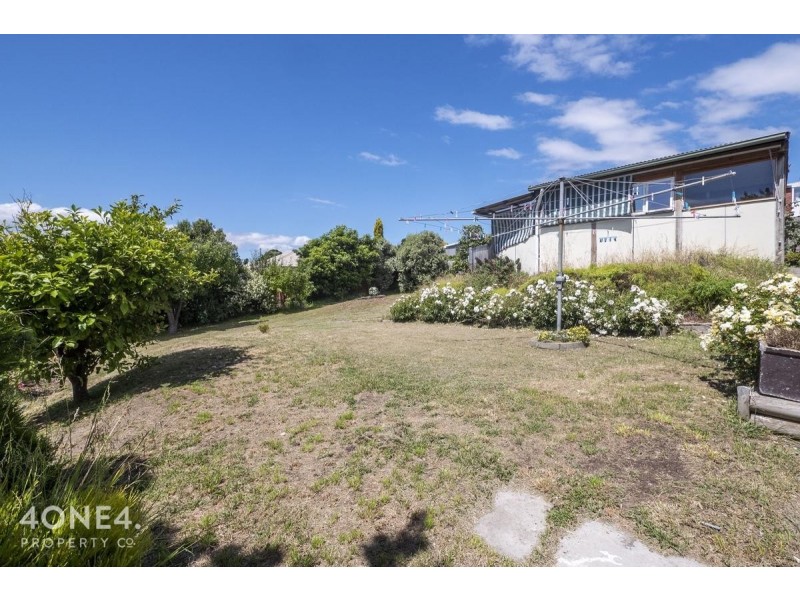 5 Oakbanks Avenue, Montrose TAS 7010