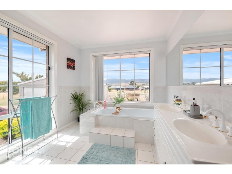 211 Tea Tree Road, Brighton TAS 7030