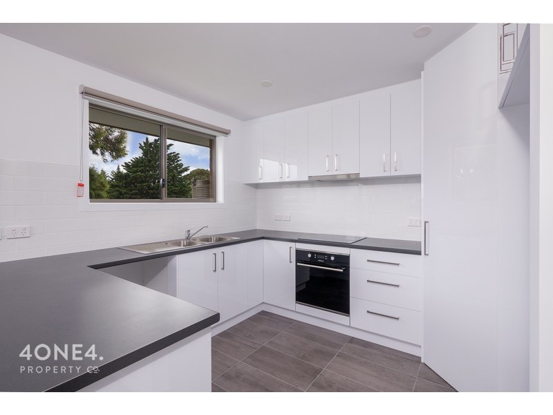 8/20 Magnolia Lane, Brighton TAS 7030