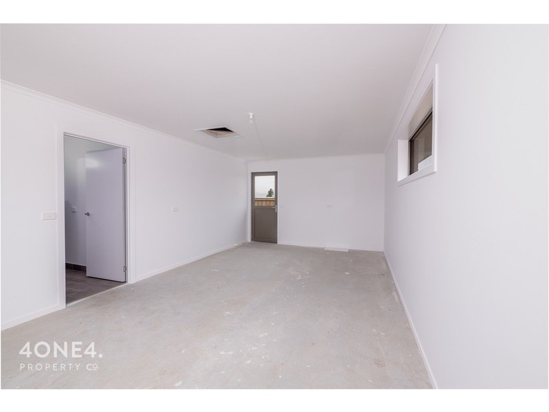 8/20 Magnolia Lane, Brighton TAS 7030