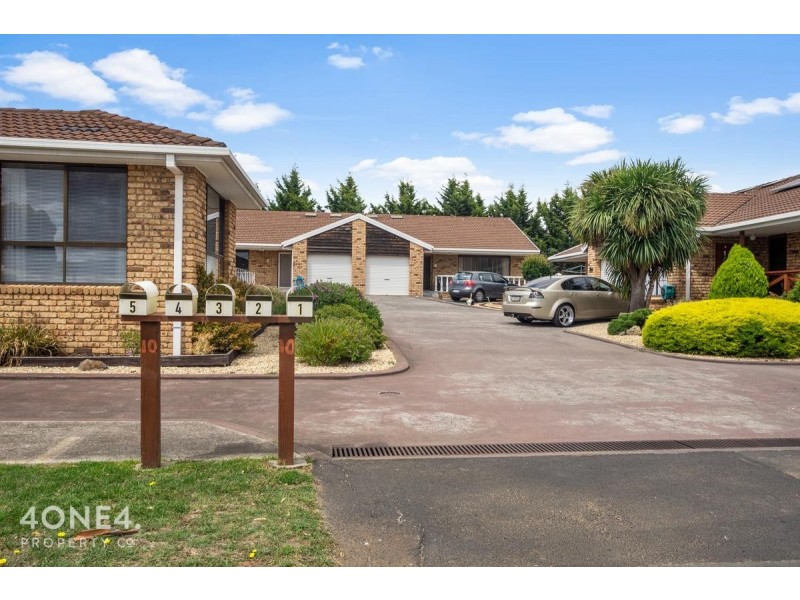 2/10 Racecourse Road, Brighton TAS 7030