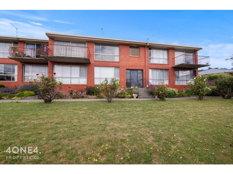 2/4 Albert Road, Moonah TAS 7009