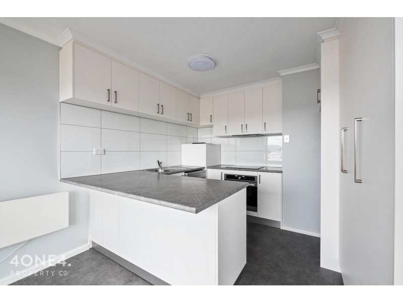 2/4 Albert Road, Moonah TAS 7009