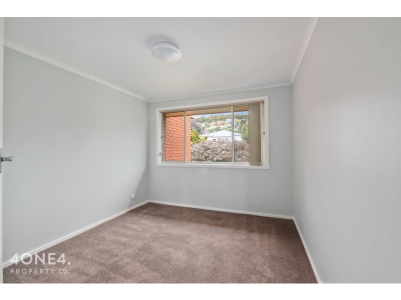 2/4 Albert Road, Moonah TAS 7009