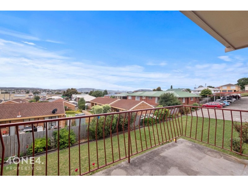 2/4 Albert Road, Moonah TAS 7009