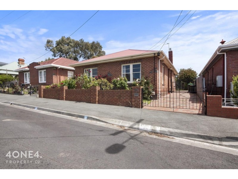 20 Claude Street, New Town TAS 7008