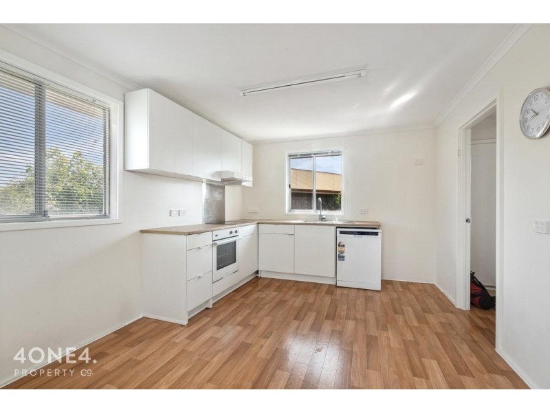 8 Whelan Drive, Herdsmans Cove TAS 7030