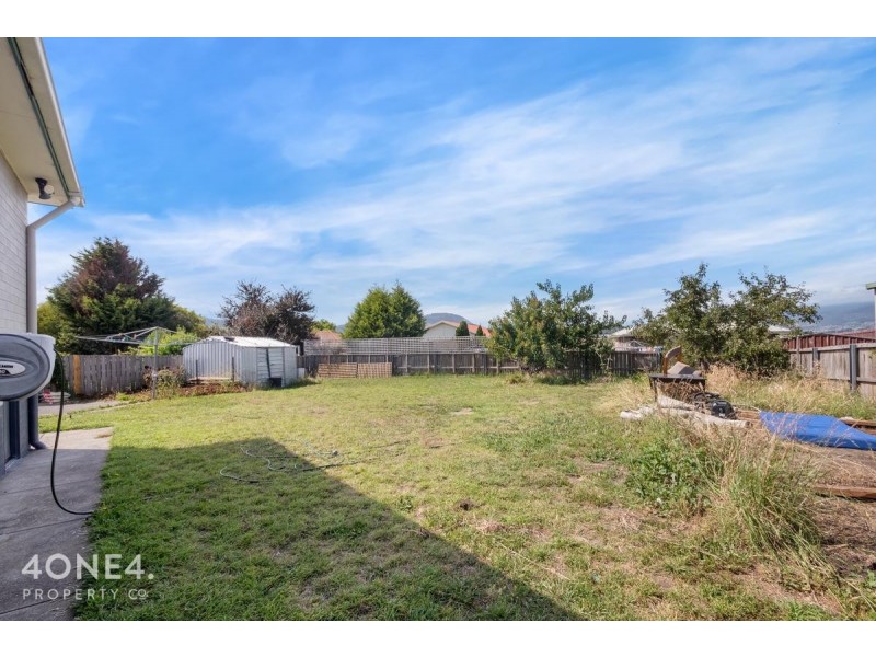 8 Whelan Drive, Herdsmans Cove TAS 7030