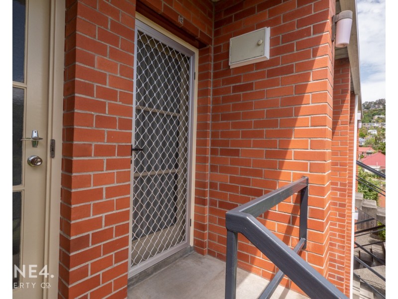 18/56 Adelaide Street, South Hobart TAS 7004