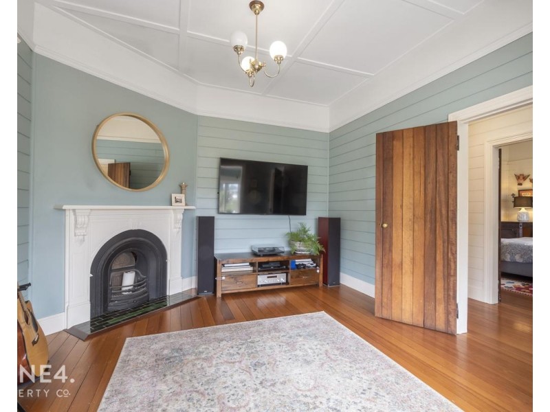 9 Austins Ferry Road, Austins Ferry TAS 7011