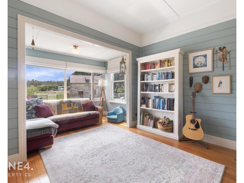 9 Austins Ferry Road, Austins Ferry TAS 7011