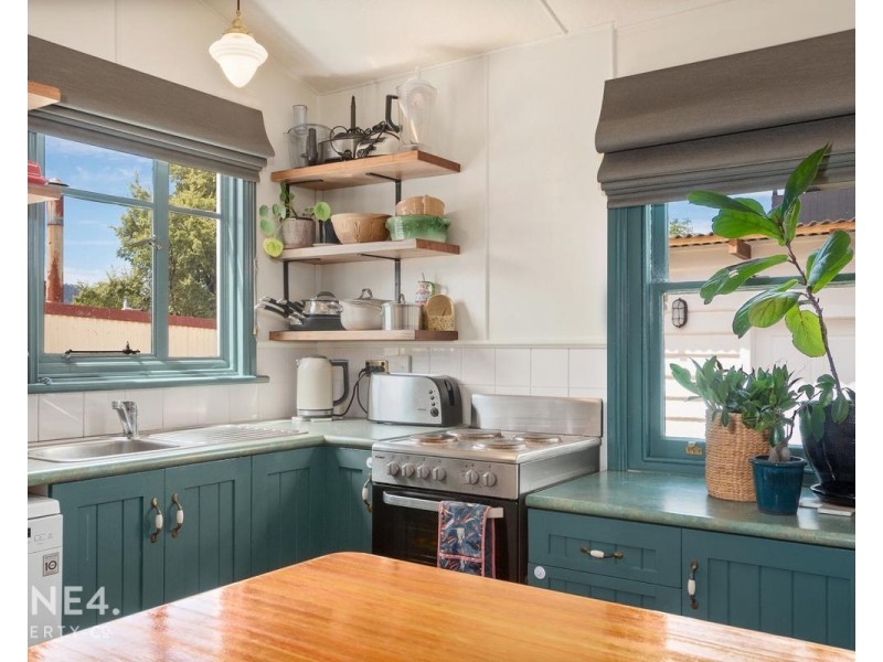 9 Austins Ferry Road, Austins Ferry TAS 7011