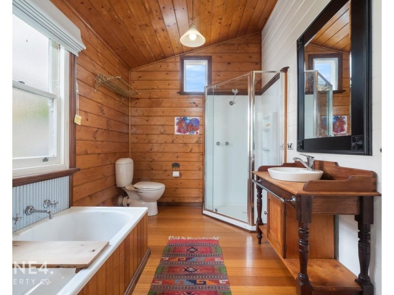 9 Austins Ferry Road, Austins Ferry TAS 7011