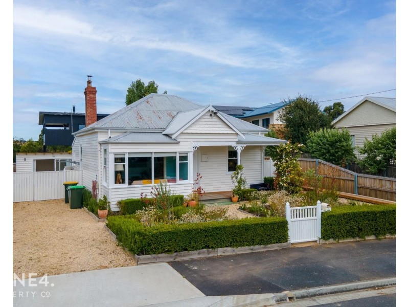 9 Austins Ferry Road, Austins Ferry TAS 7011