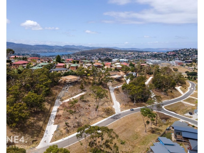 30 Kiewa Rise, Lenah Valley TAS 7008