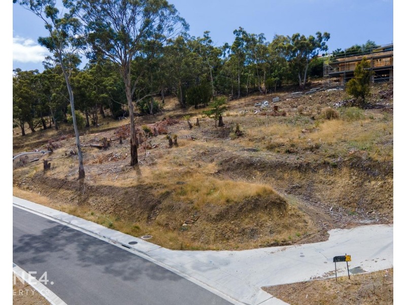 30 Kiewa Rise, Lenah Valley TAS 7008