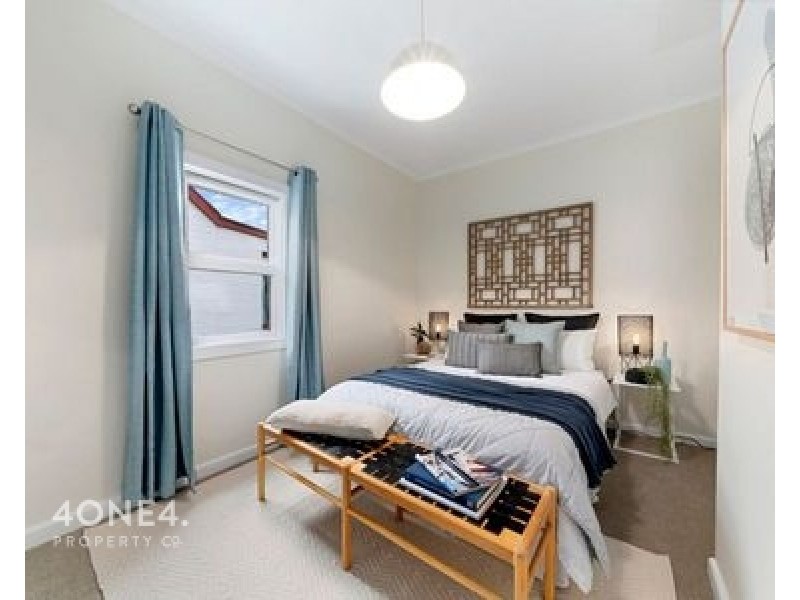 22 Risdon Road, New Town TAS 7008