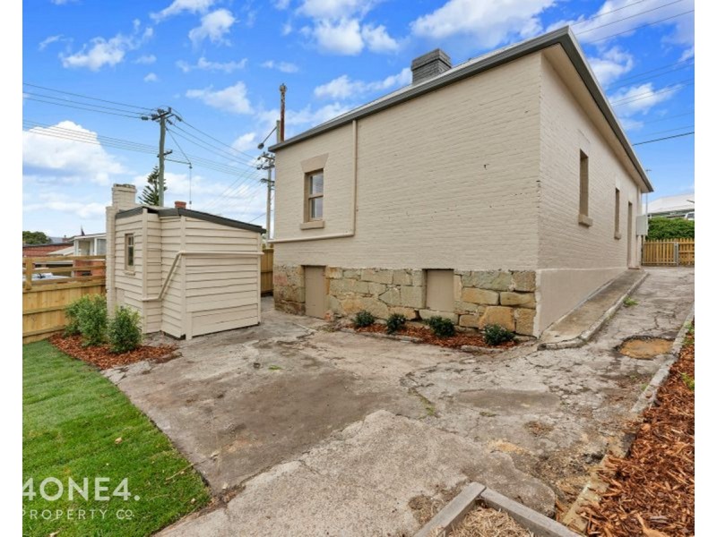 22 Risdon Road, New Town TAS 7008