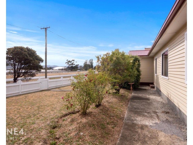 4 Penguin Drive, Glenorchy TAS 7010