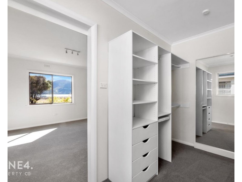 4 Penguin Drive, Glenorchy TAS 7010