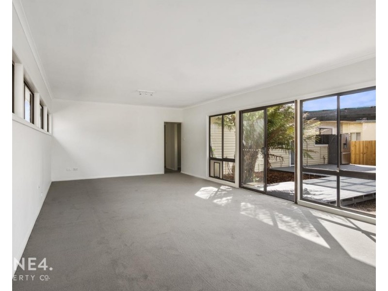 4 Penguin Drive, Glenorchy TAS 7010