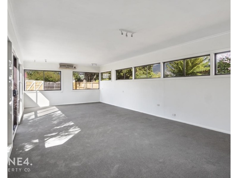 4 Penguin Drive, Glenorchy TAS 7010
