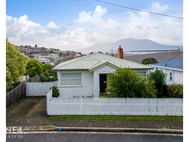 33 Pitcairn Street, Glenorchy TAS 7010