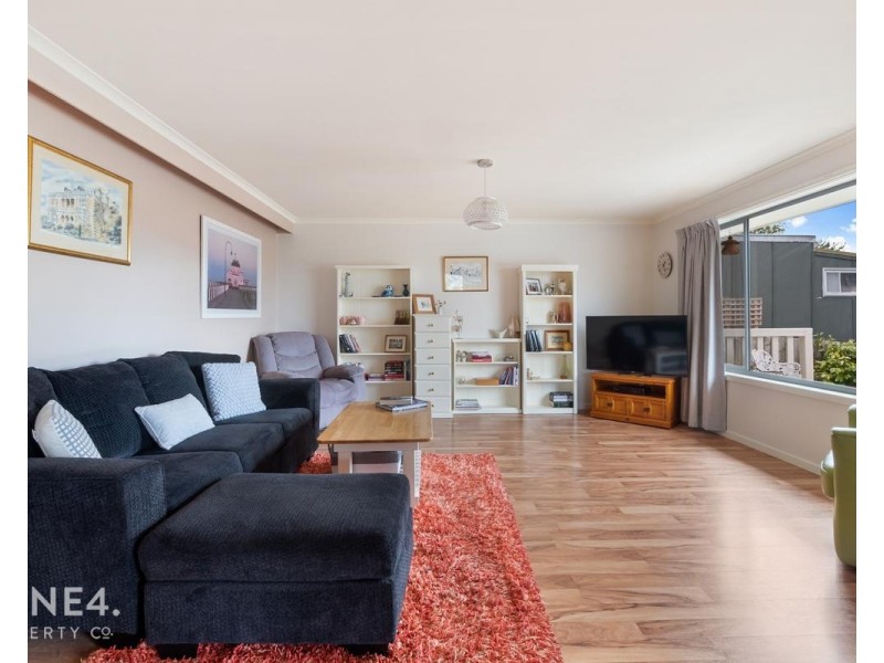 1/2 Chestnut Avenue, Lutana TAS 7009