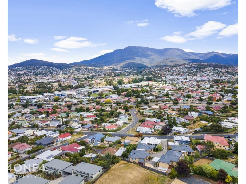 1/2 Chestnut Avenue, Lutana TAS 7009