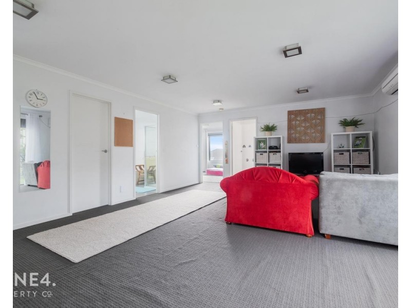 647 Oceana Drive, Tranmere TAS 7018
